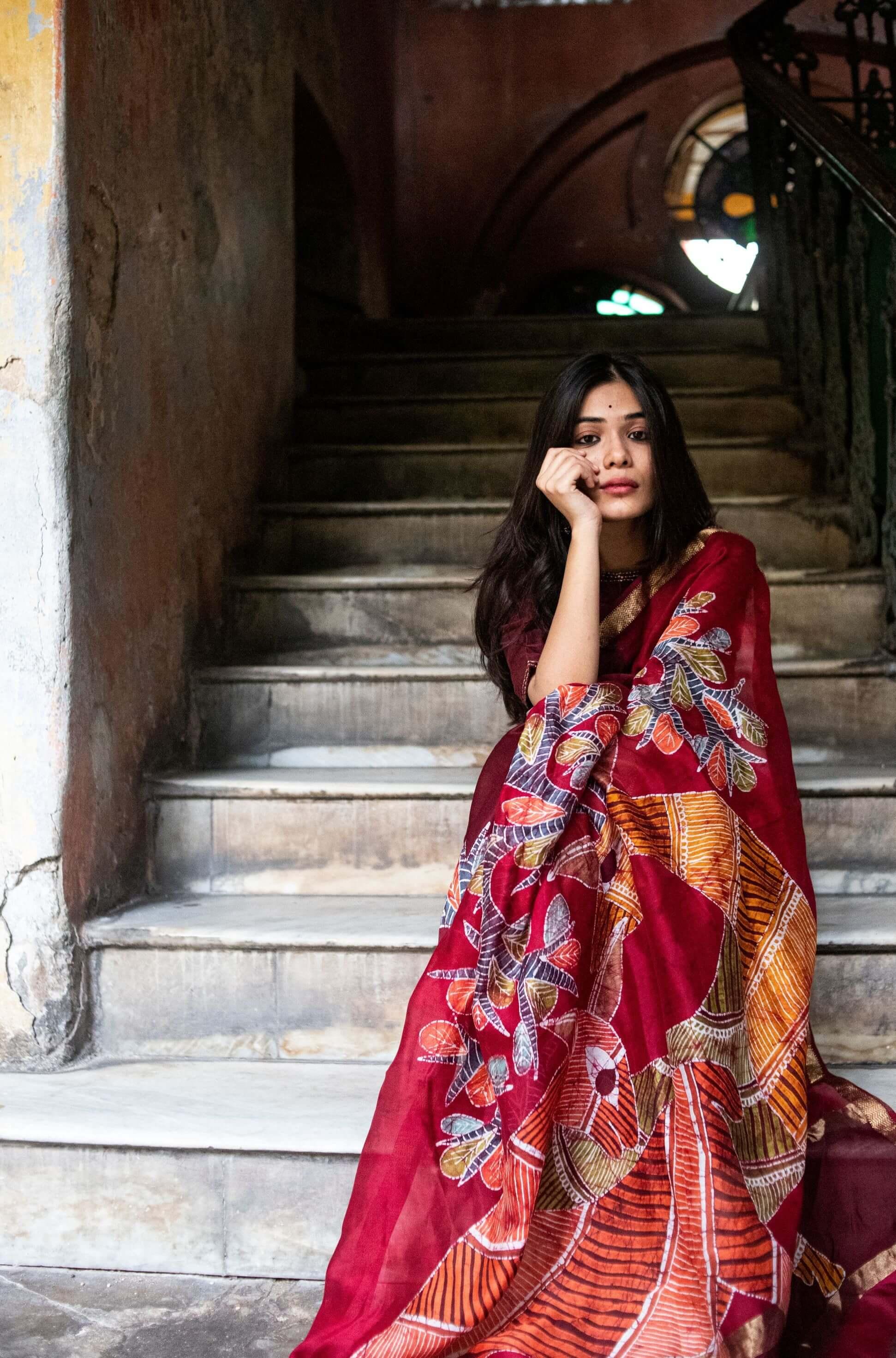 Heeranya-  Narmada Batik Maheswari saree