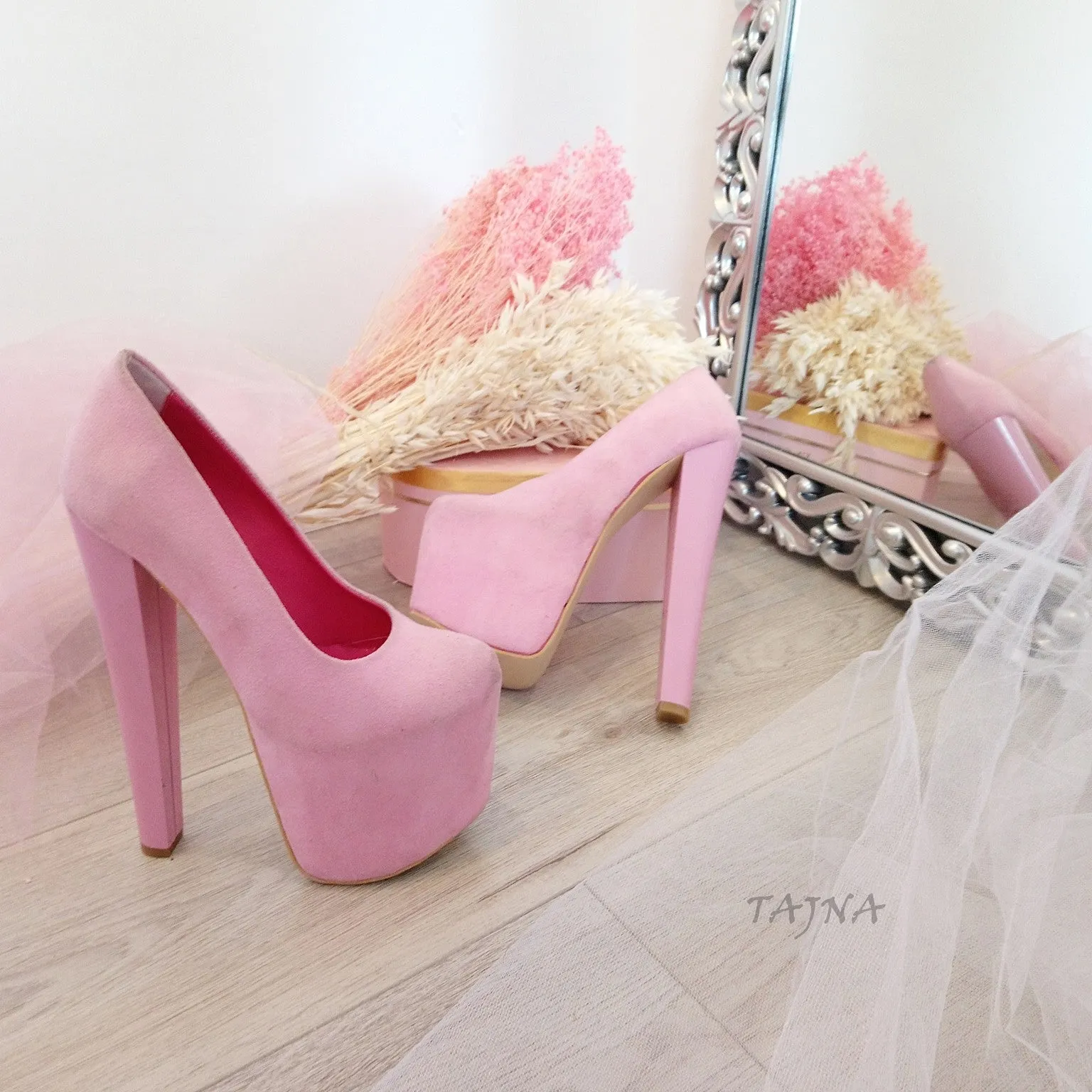 Light Pink Faux Suede 19 cm High Heel Platform Shoes