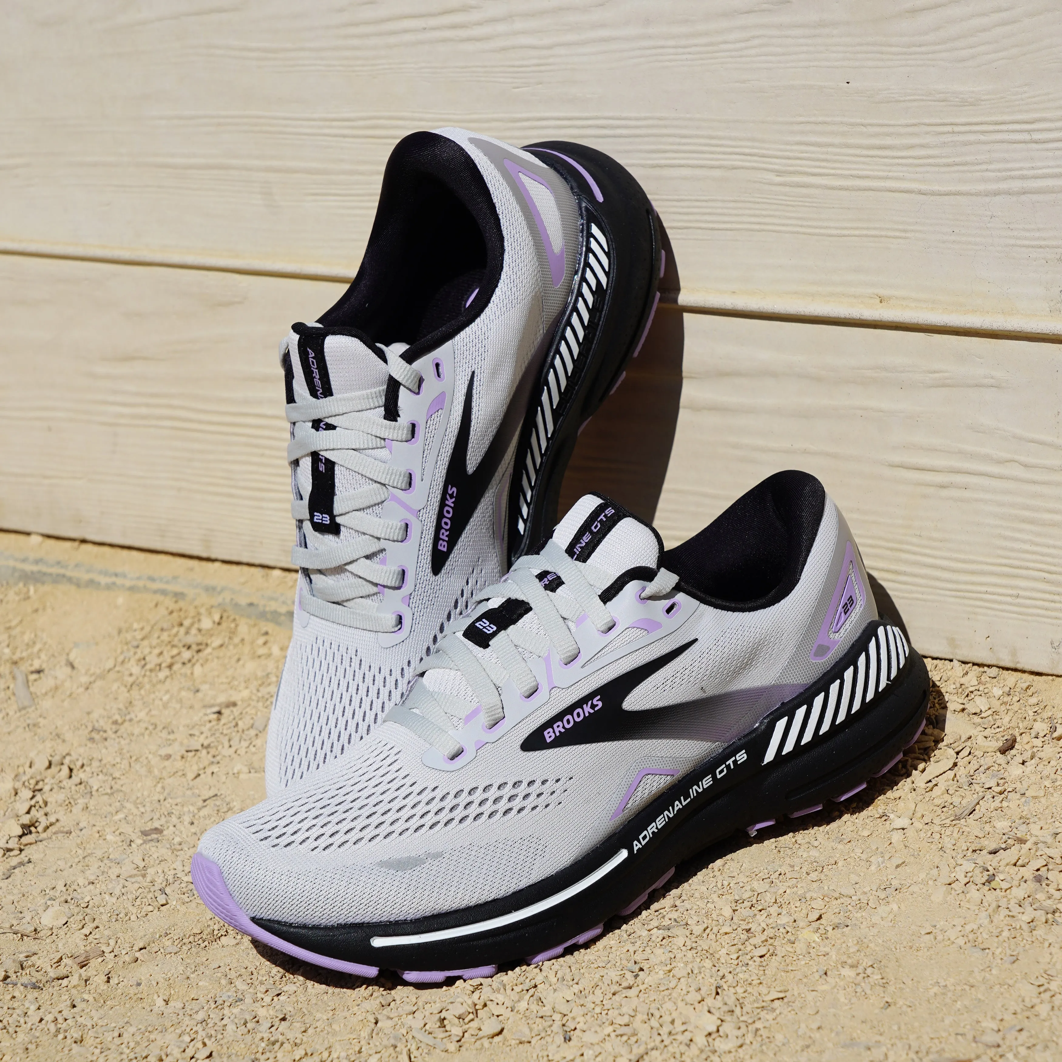 Women's Brooks Adrenaline GTS 23